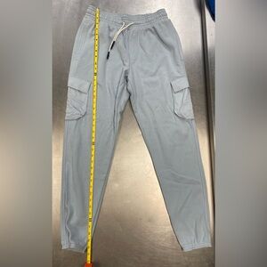 Under Armour UA Essential Fleece Cargo Pant Men’s Sz M Loose